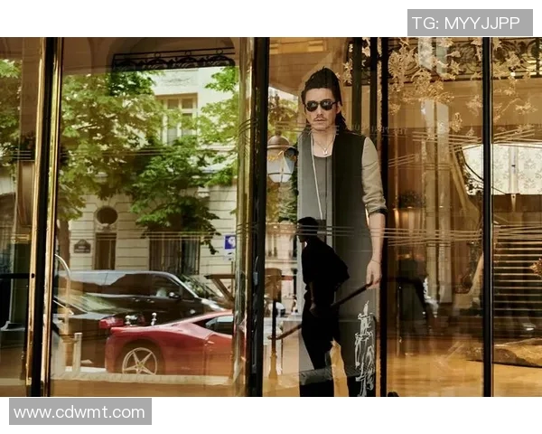 外国足球明星身着西装的时尚风采与魅力瞬间展现